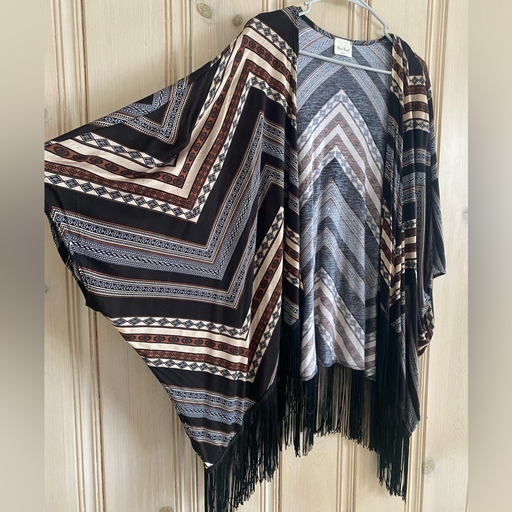 Black Bead Patterned Kimono Cardigan